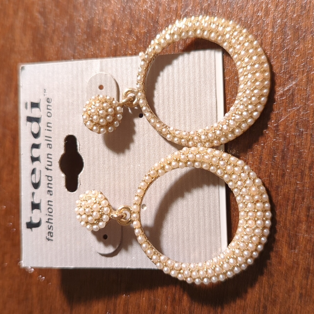 Fashion earrings.
